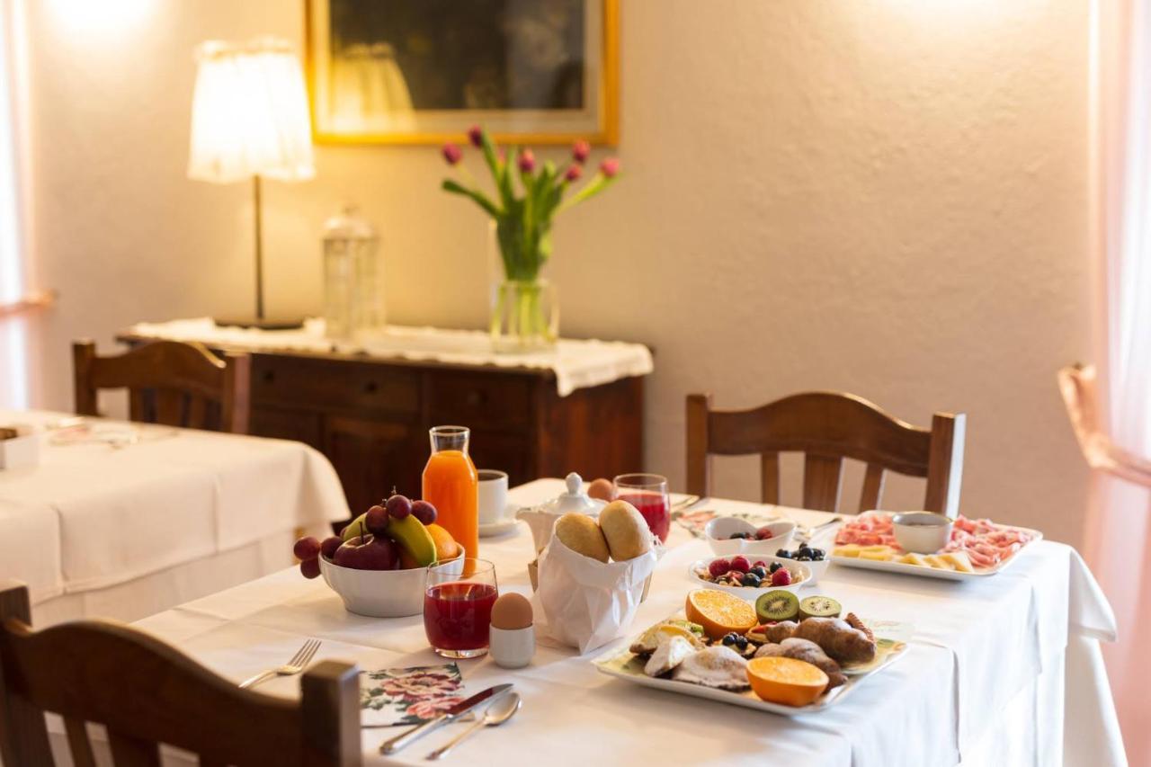 Hotel Locanda Al Pomo D'Oro 시비달레델프리울리 외부 사진